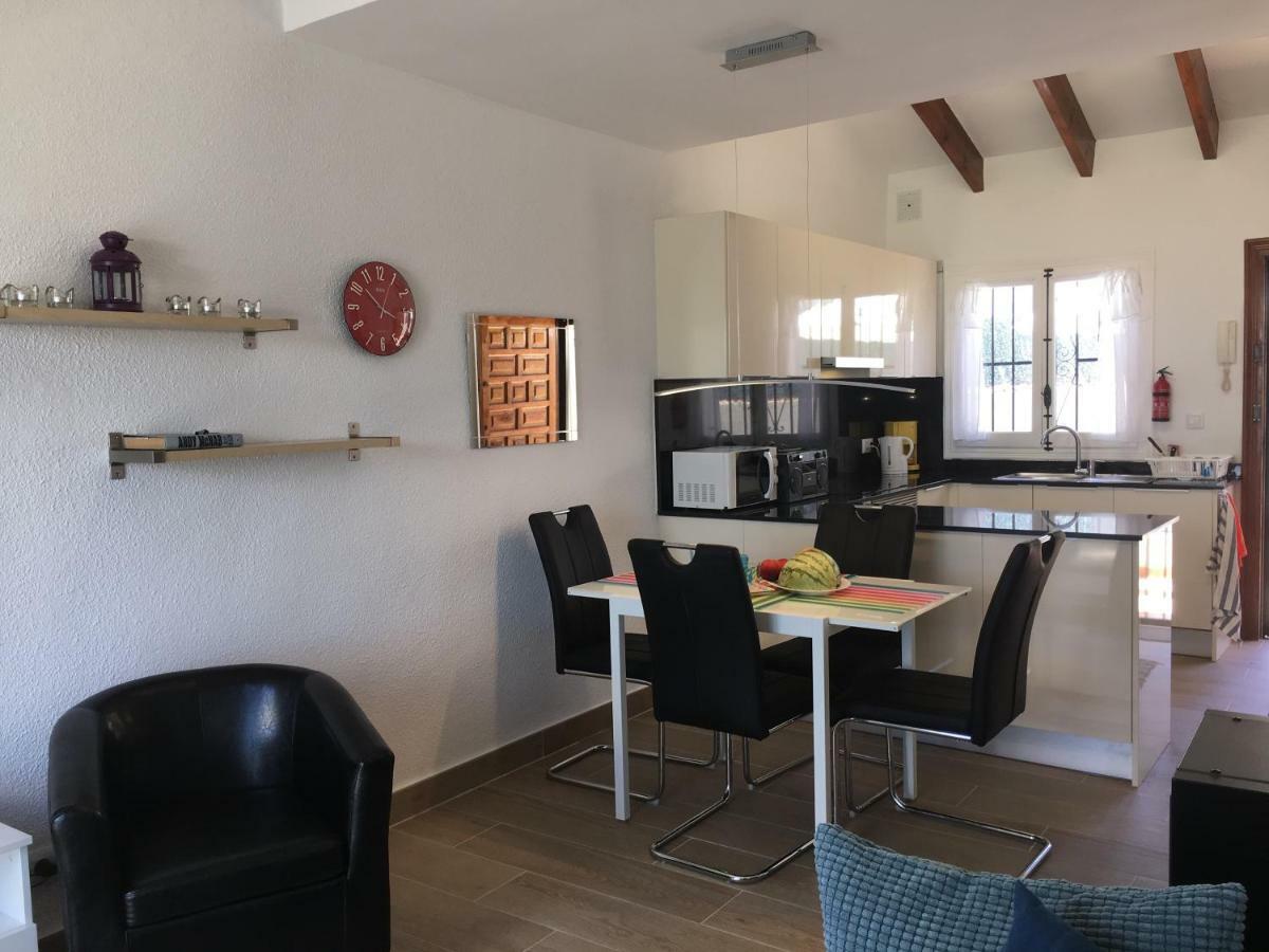 Vista Bahia II Apartment Альбир Экстерьер фото