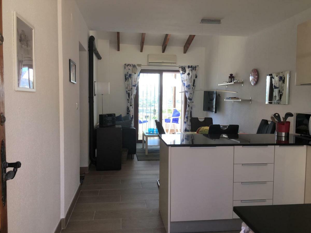 Vista Bahia II Apartment Альбир Экстерьер фото
