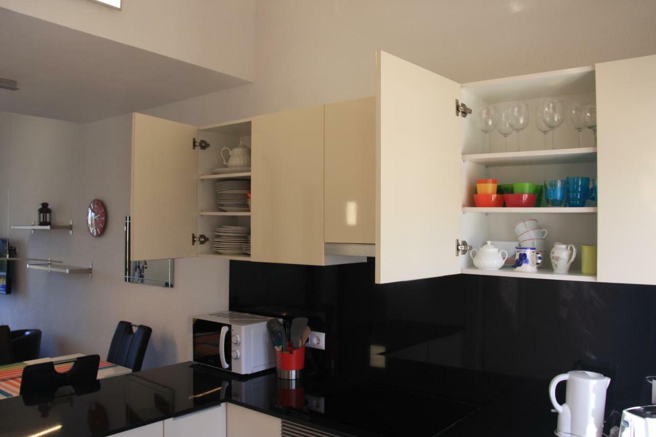 Vista Bahia II Apartment Альбир Экстерьер фото