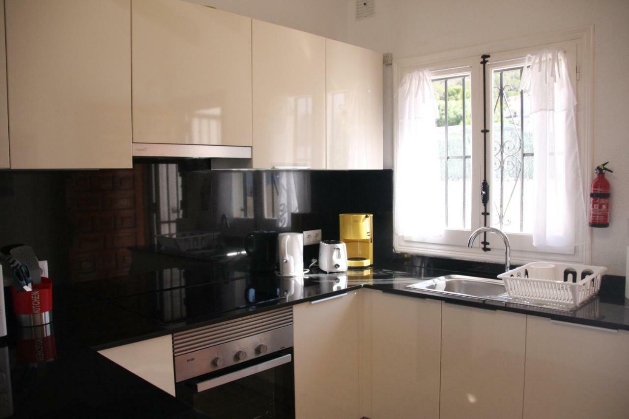 Vista Bahia II Apartment Альбир Экстерьер фото